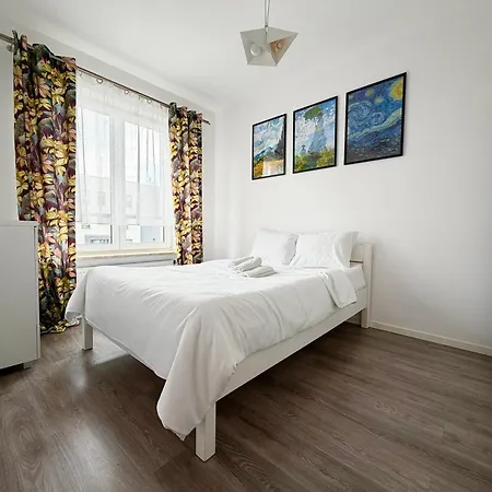 Iwaszkiewicza Homely By Bookinghost Wroclaw